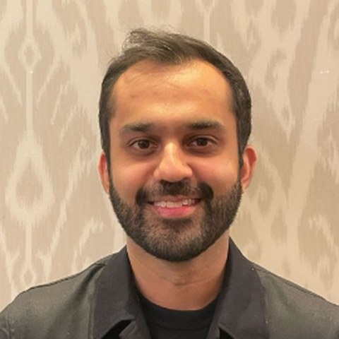 Dinesh Raju Wadhwani